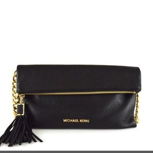 🔥EUC Michael Kors Clutch